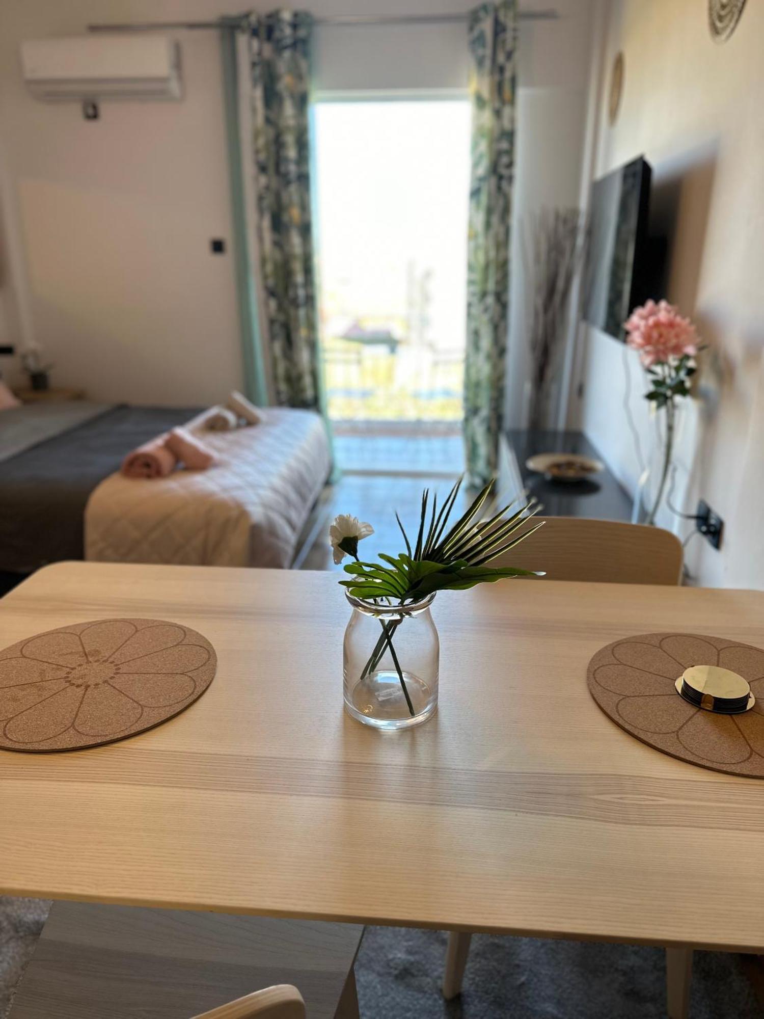 Apartmán Νεάπολη Larissa Exteriér fotografie